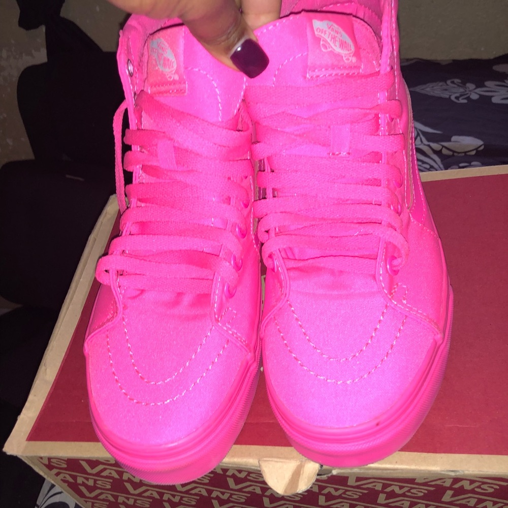 WOMEN VANS